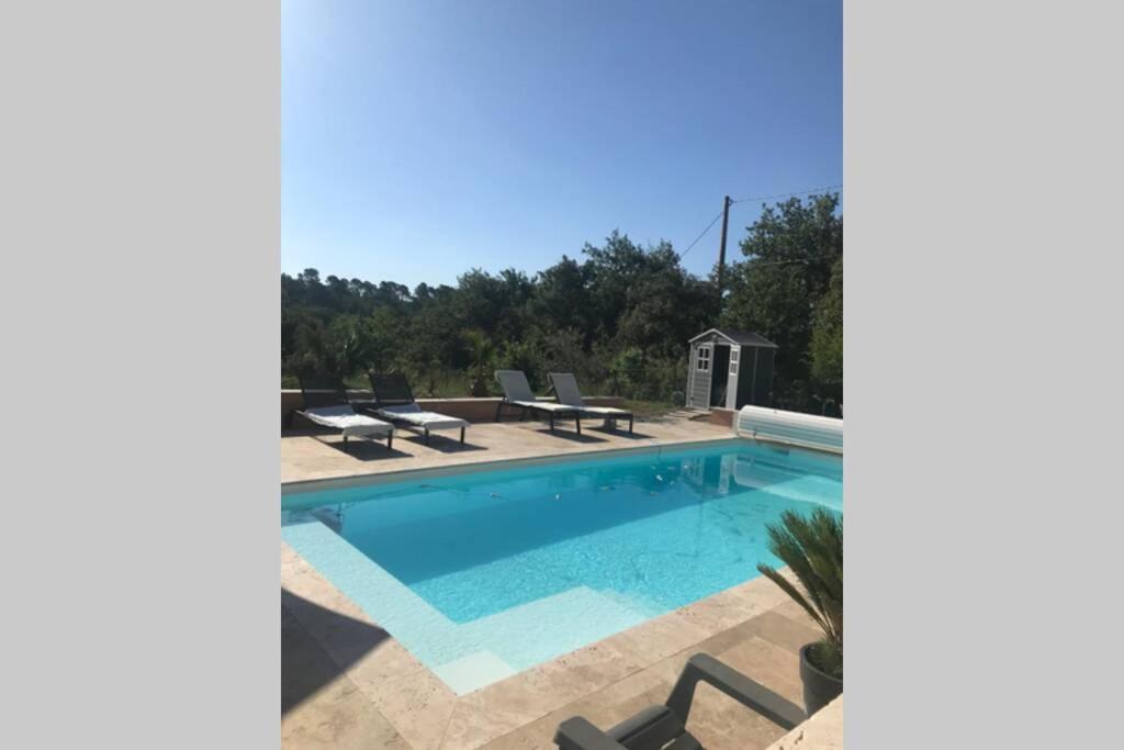Logement Attenant A Une Villa T2 Avec Terrasse . Besse-sur-Issole Экстерьер фото