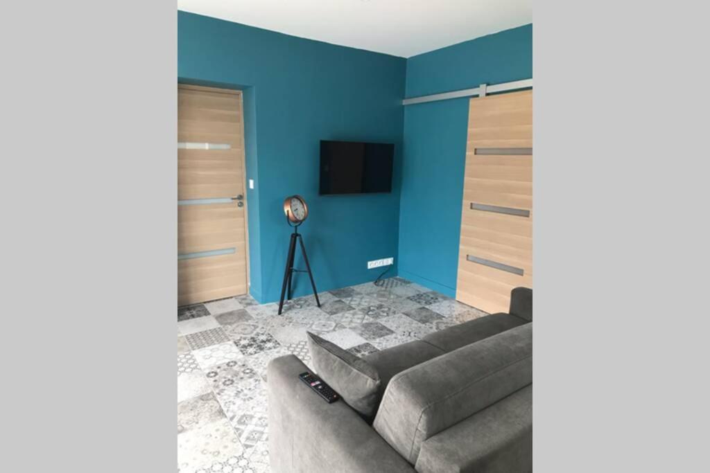 Logement Attenant A Une Villa T2 Avec Terrasse . Besse-sur-Issole Экстерьер фото